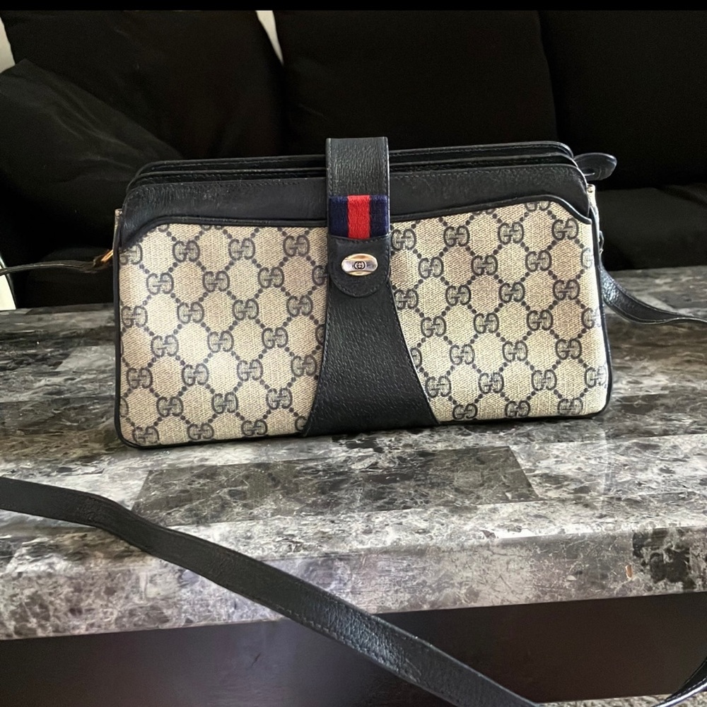 Gucci purse